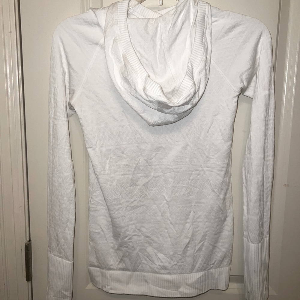 Lululemon Athletica Long-Sleeved Hooded Shirt Size 4